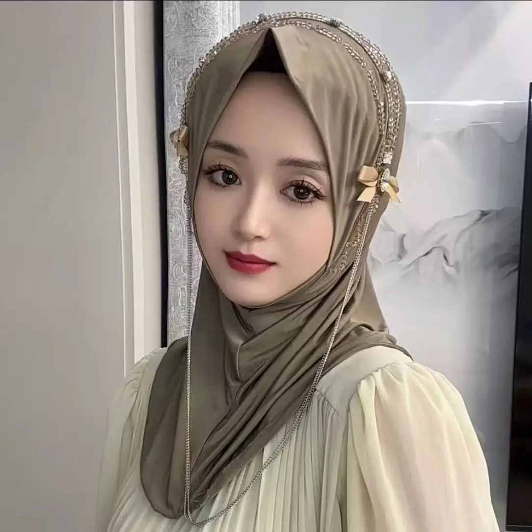 

Free Shipping Hijab Muslim Women Shawl Headscarf Luxury Tassels Chiffon Scarf Malaysia Kufi Islam Summer Student Turban 05437