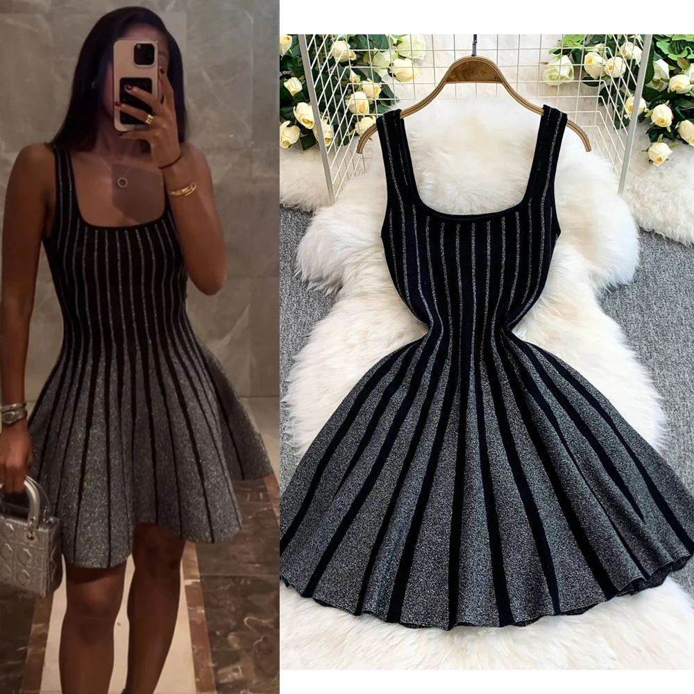 2026 Sommer Elegantes Ärmelloses Strick-Minikleid für Damen – Quadratischer Ausschnitt, Gestreift, Rückenfrei, Schmal Geschnitten