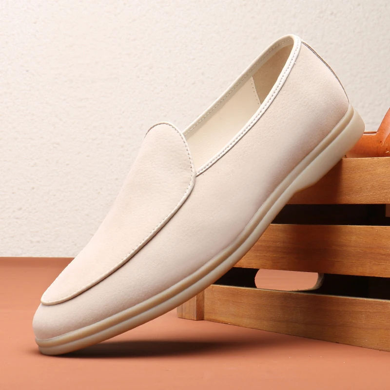 Mocasines de gamuza para hombre, zapatos informales de cuero, ocio, oficina, conducción, cómodos, sin cordones, suaves, color negro y Beige