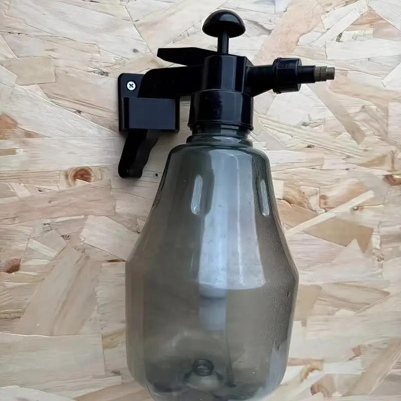 3D Spray Bottle Storage Hook Wall Mounted Plastic Holder for Garden Workshop Garage Cleaning Supplies Organizer