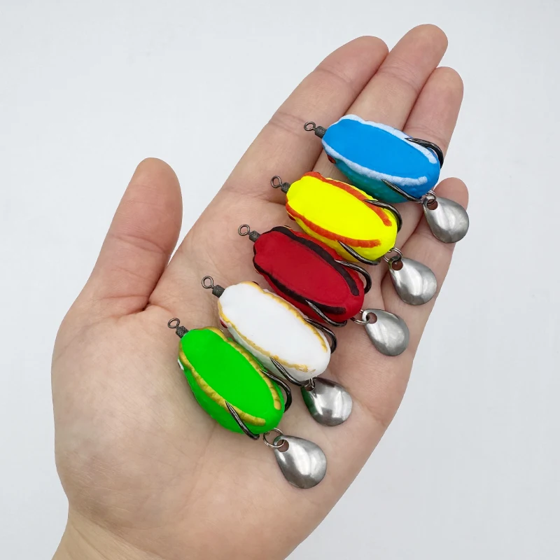 ShareShark 5 Stück/Beutel Mini-Froschköder Weichköder mit Glitzer, Doppelhaken, Modifizierter Frosch, Schwarzer Fisch, Hecht, Frosch-Imitationsköder
