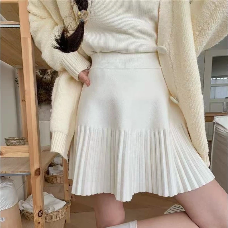 2026 Spring Autumn  New High-waisted A-line Skirt Women Knitted Pleated Shirts Lady Solid Color Preppy Style Mini Skirts