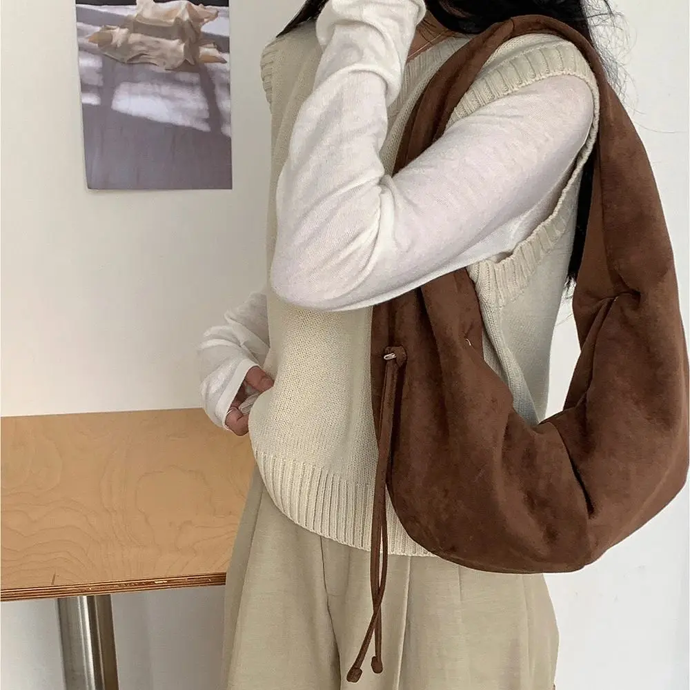 

Waterproof Handbag Suede Shoulder Bag Solid Color Large Capacity Hobo Bag Korean Style Fashion Ladies Crescent Bag Travel