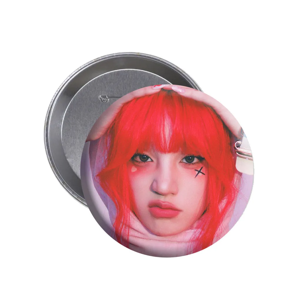 Song Yuqi's SOLO Album YUQI Peripheral Emblem RABBIT Brooch Badge BADGE Girl