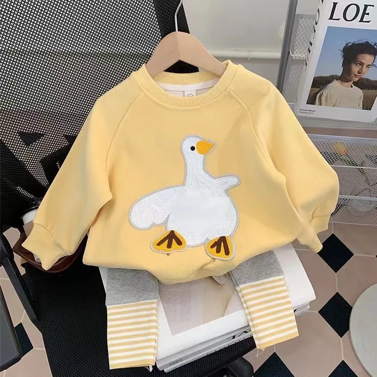 

2025 Autumn New Girls' Suits, Foreign Baby, Princess Sweatshirts, Children's Casual Two-Piece Children's Clothes