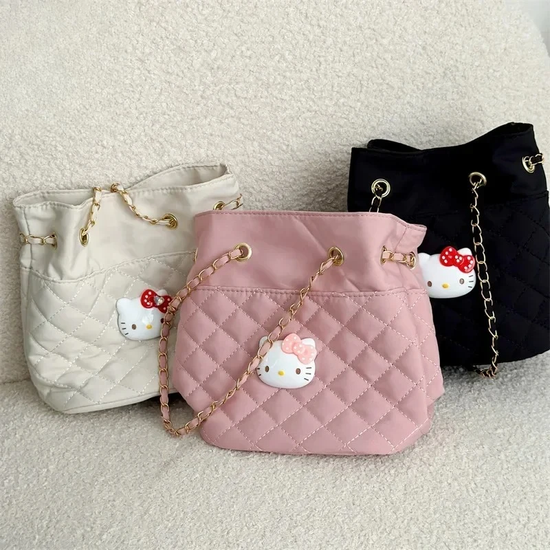 

Small Fragrance Style Bucket Bag Shoulder Crossbody Cartoon Fashionable Versatile Diamond Chain Commuting Large Capacity Girl