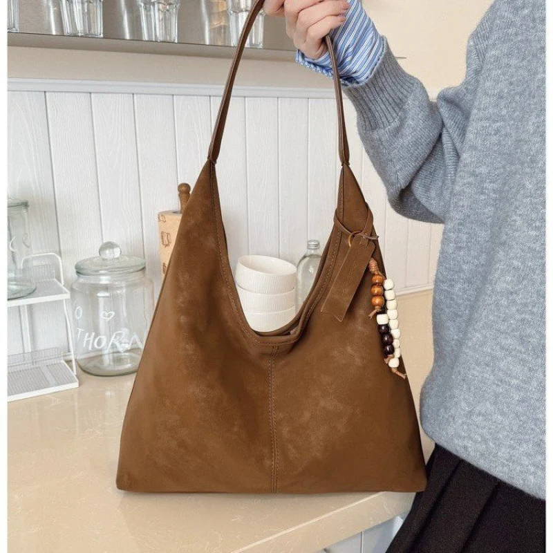 حقيبة كروس للسيدات راقية مع شعار مصمم مشهور وفيبي كاجوال عتيق مثالي للتنقل اليومي في المدينة #2