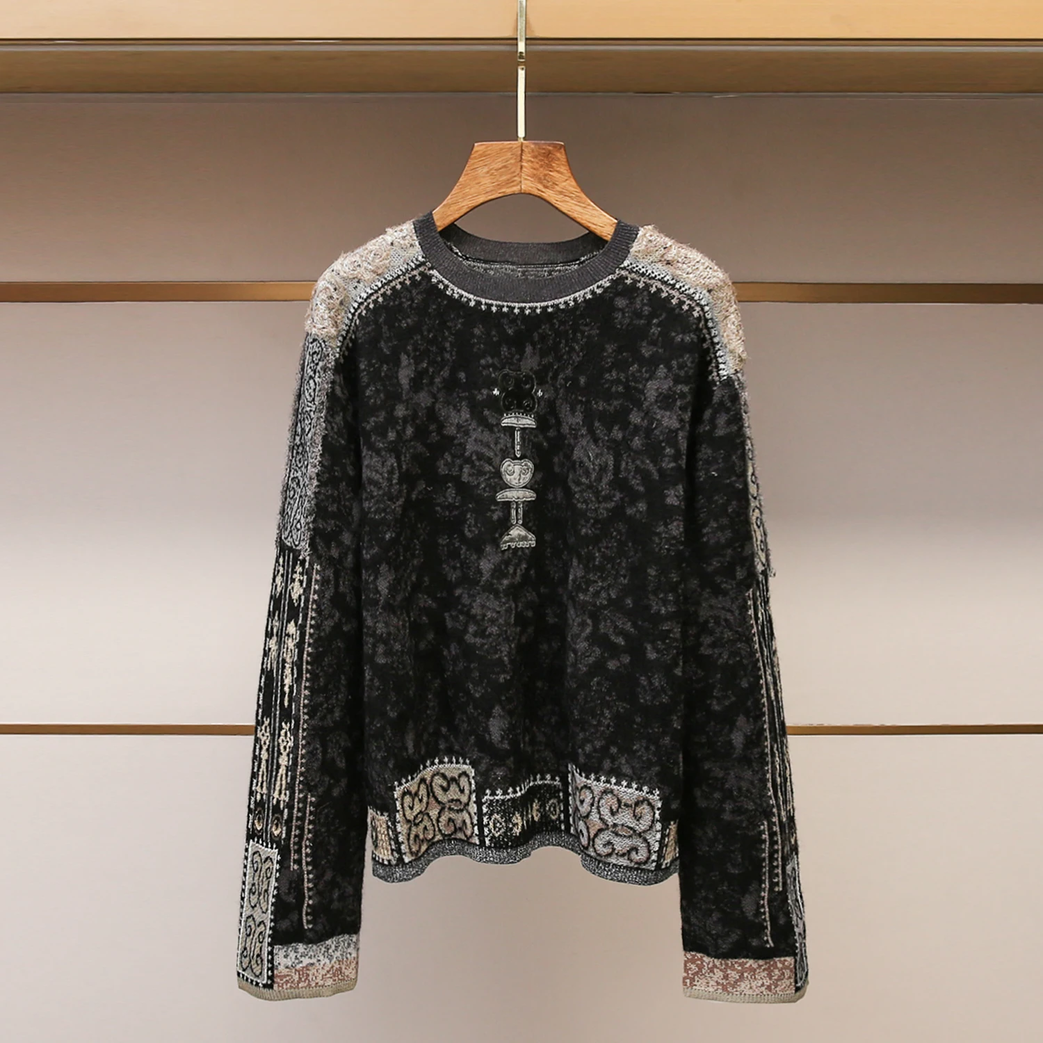 

High-End Women's Knitted Sweater round Ne Pullover Embroidered Ethnic Sle Winter Faion Comfortable Soft Medium Thin