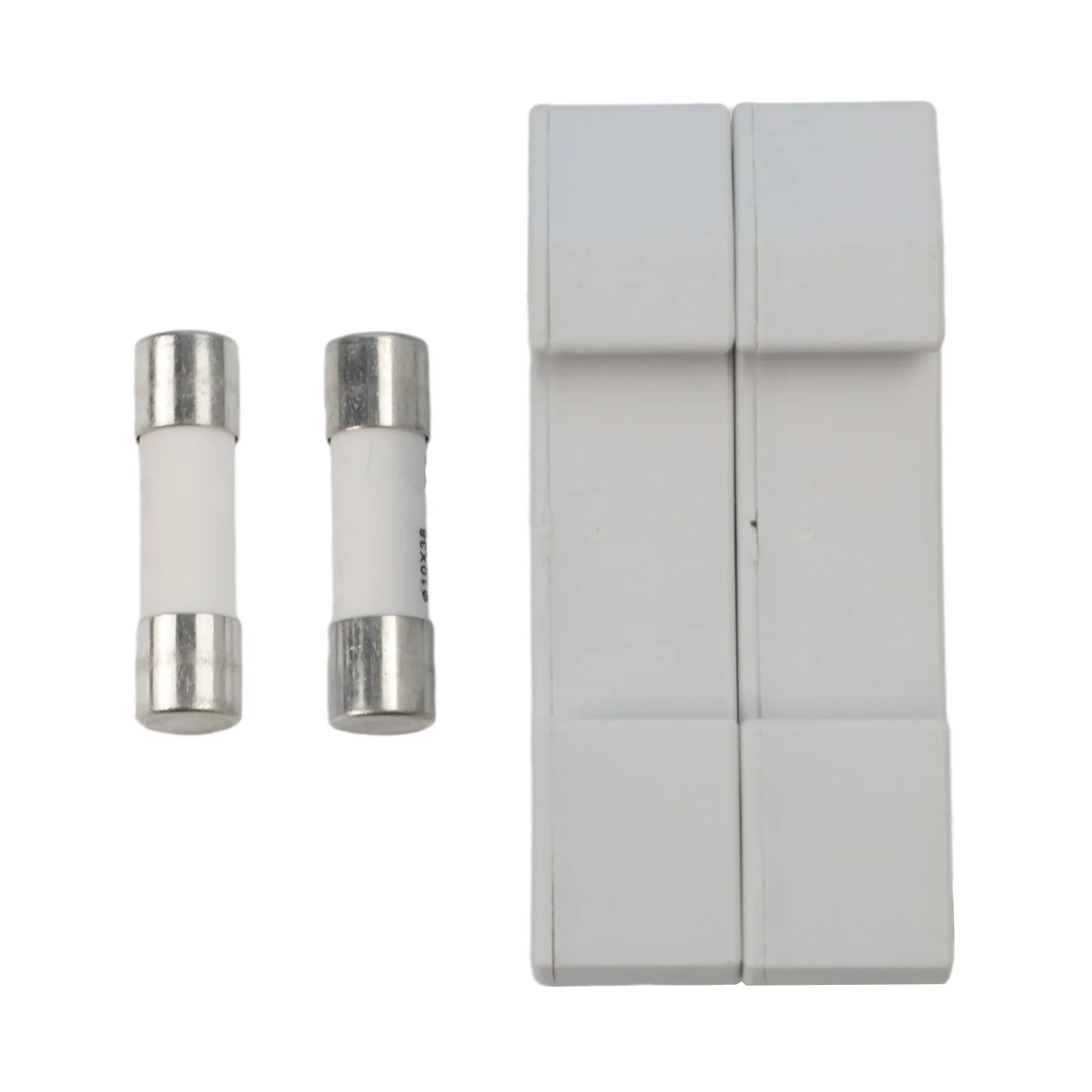 

LED 2 Pole Fuse Holder for Solar Panels DC1000V Support Fits 10x38mm Fuses 16A 30A for Optimal PV System Protection