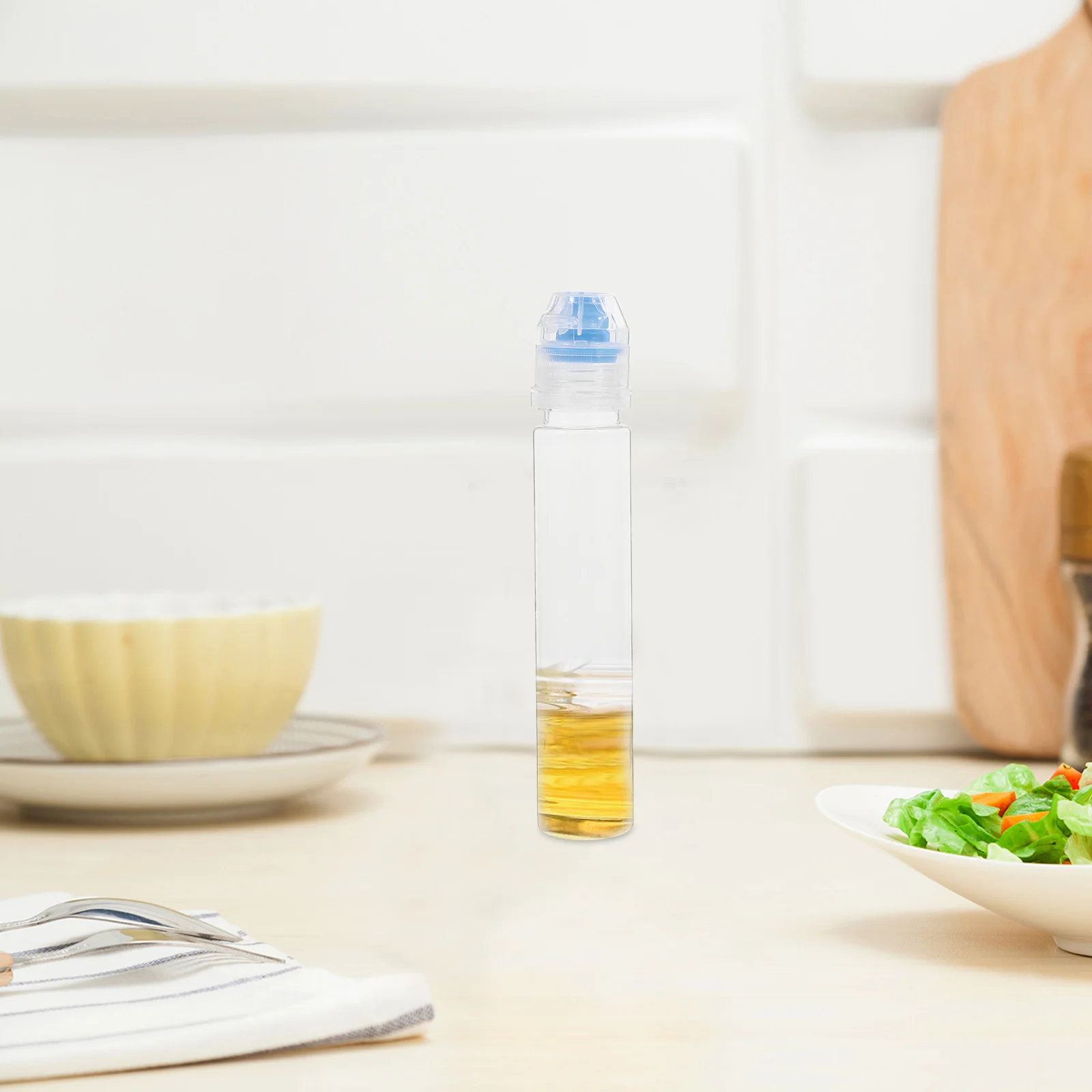 

4pcs Honey Squeeze Bottles Refillable Condiment Dispenser Sauce Oil Containers For Home Travel Small Transparent Squeeze Bottle