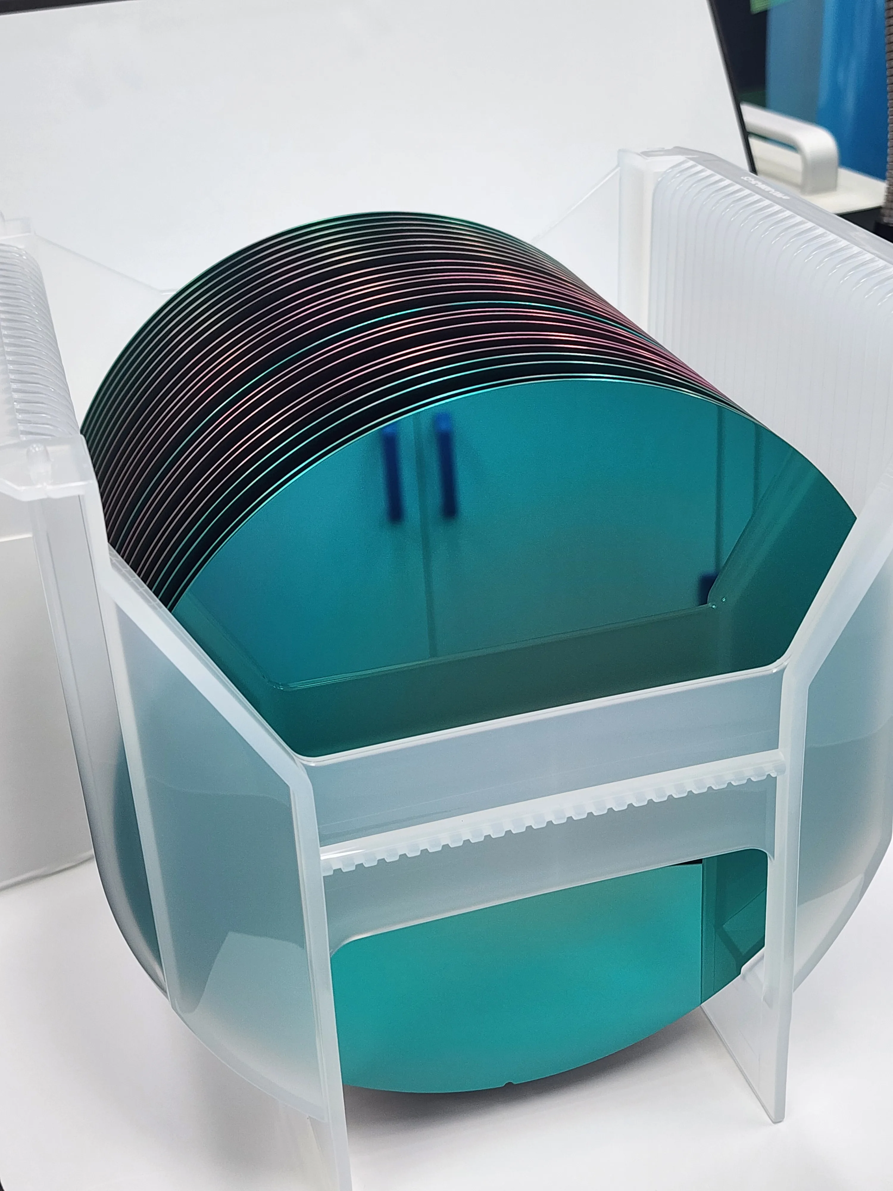 Factory Direct Si3N4 Wafer Custom PECVD/LPCVD Deposition & Precision Cutting Service for Thermoelectric Cooler Components