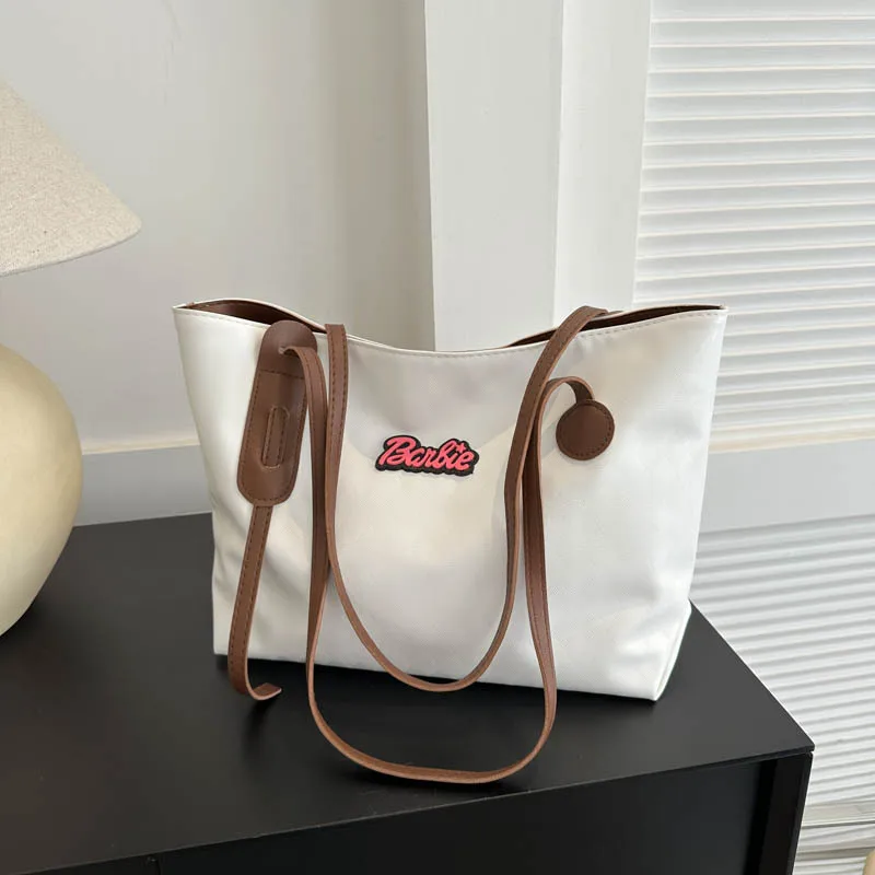 New Fashion Simple Handbag Shoulder Bag Large-capacity Luxury Designer Shoulder Bag Casual Western-style Female Shoulder Bag