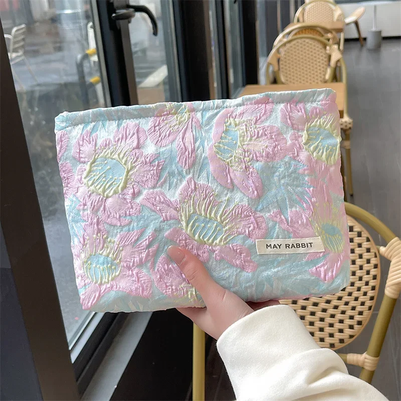 Simple Sweet Pink Flower Embroidered Clutch Cosmetic Bag Makeup Bag Square Canvas Zipper Bag Travel Portable Makeup Organizer