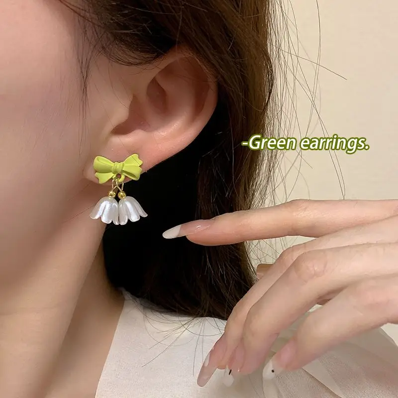 Little Fresh Ear Clip Genuine Girl No Ear Hole Summer Style Ear Accessories Korean High end Ear Clip Accessories 2024