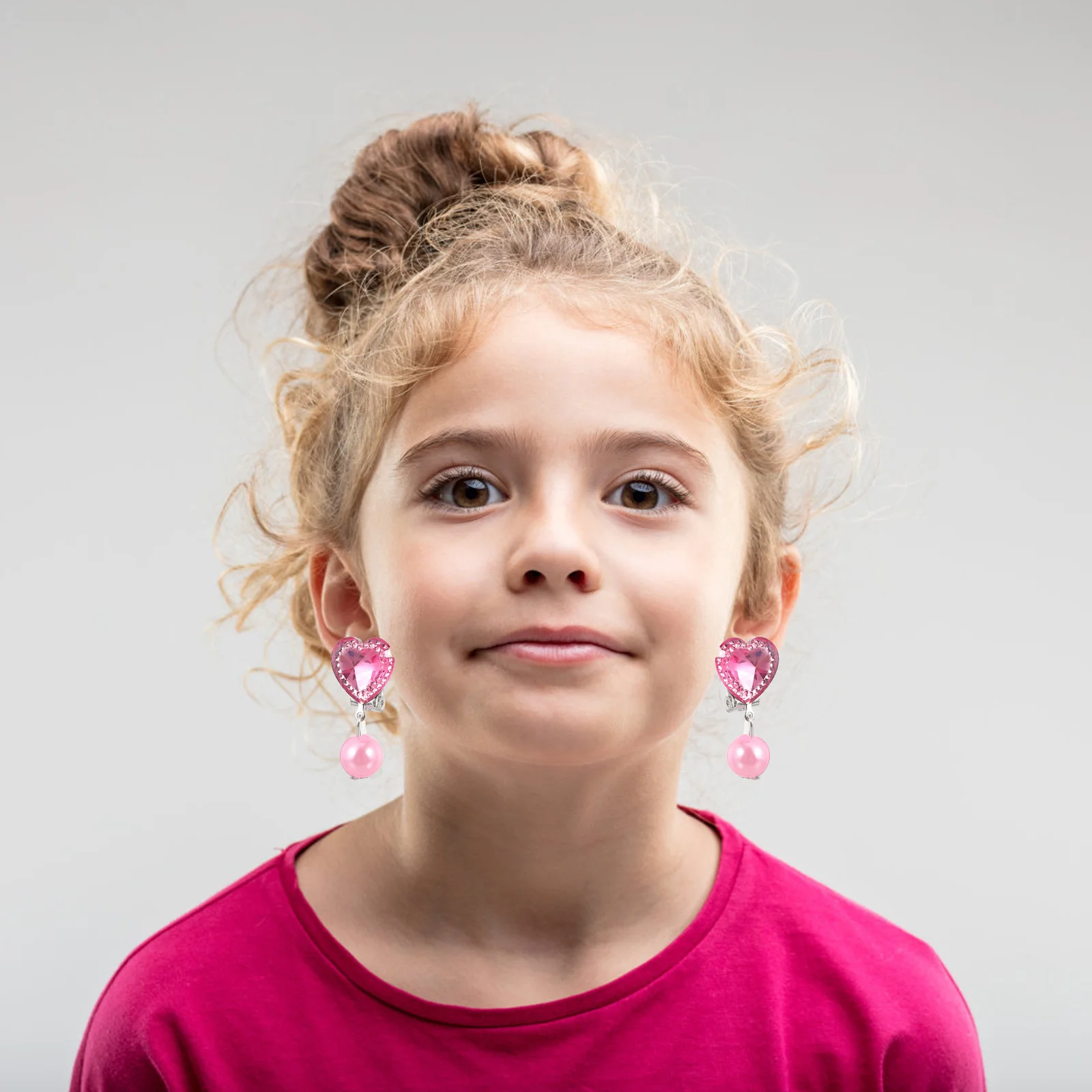 

7Pairs Clip Earrings for Girls Women No Ear Piercing Lovely Design Bright Color Match Skirts Shirts Sweaters Portable Box