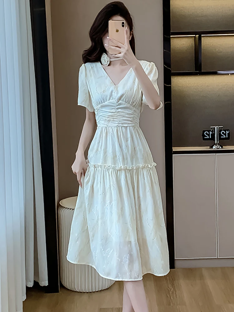 Summer White Jacquard Floral Short Sleeve V-Neck Midi Dress Women Elegant Ruffled Pleated Dress 2025 Korean Bodycon Party Dress