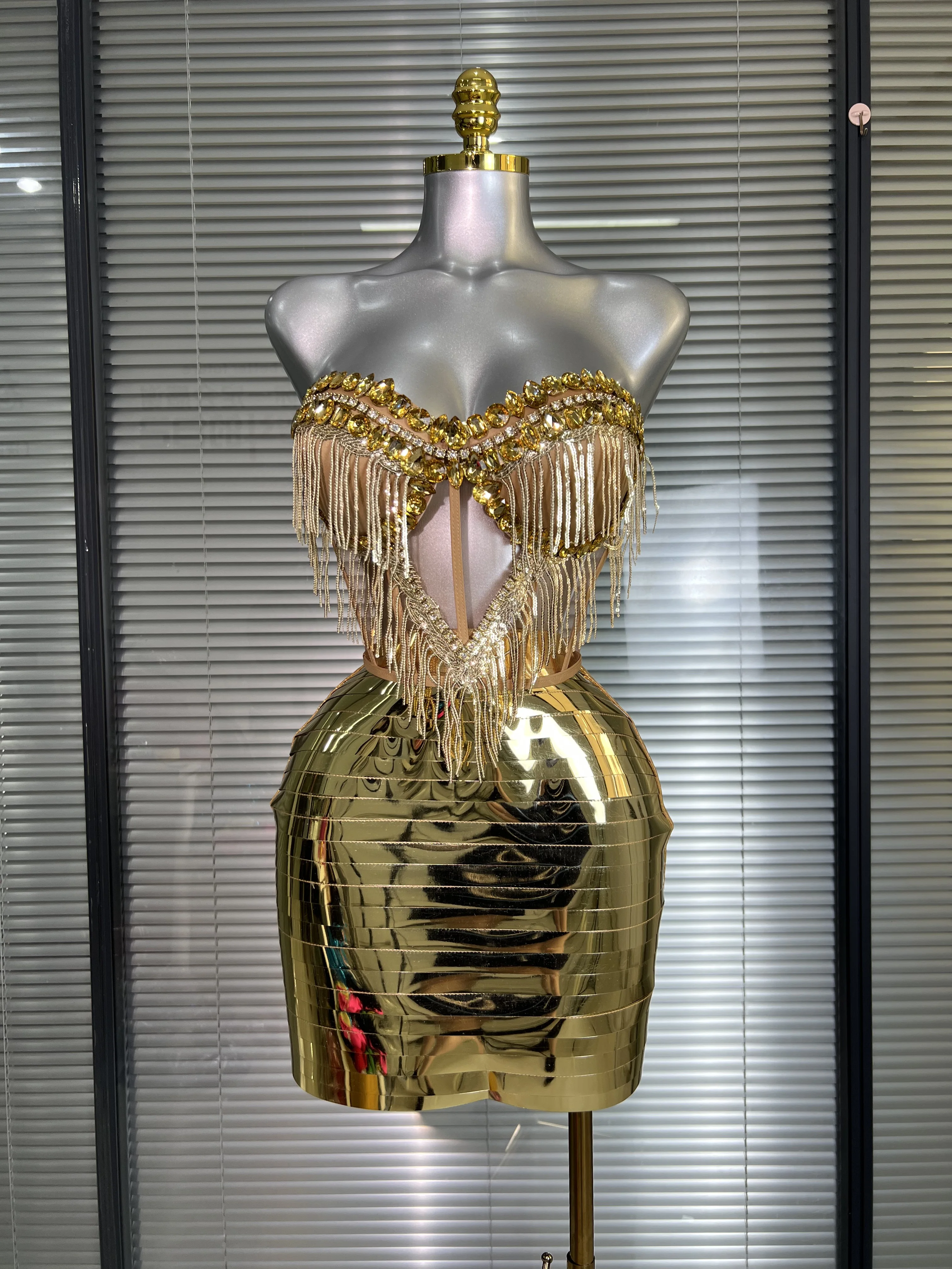 

Summer New Sexy Two Pieces Set Women Gold Crystal Y2K Night Club Skirt Suits Singer Dancer INS Stage Performance Costume