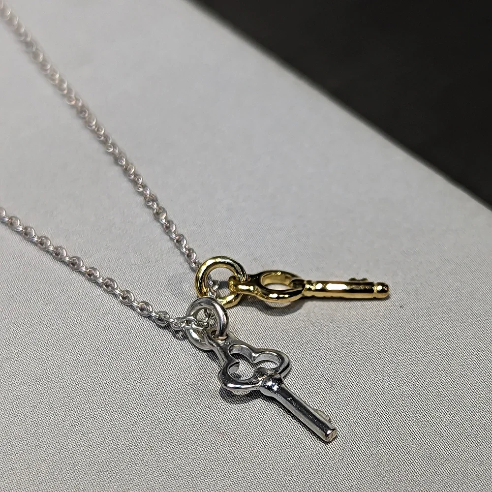 AB/925 Sterling silver plated gold stylish double key pendant thin chain women's necklace.