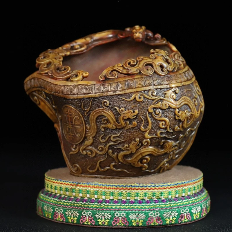 Shoushan stone hollow carving Chilong pen wash seal ornament collection