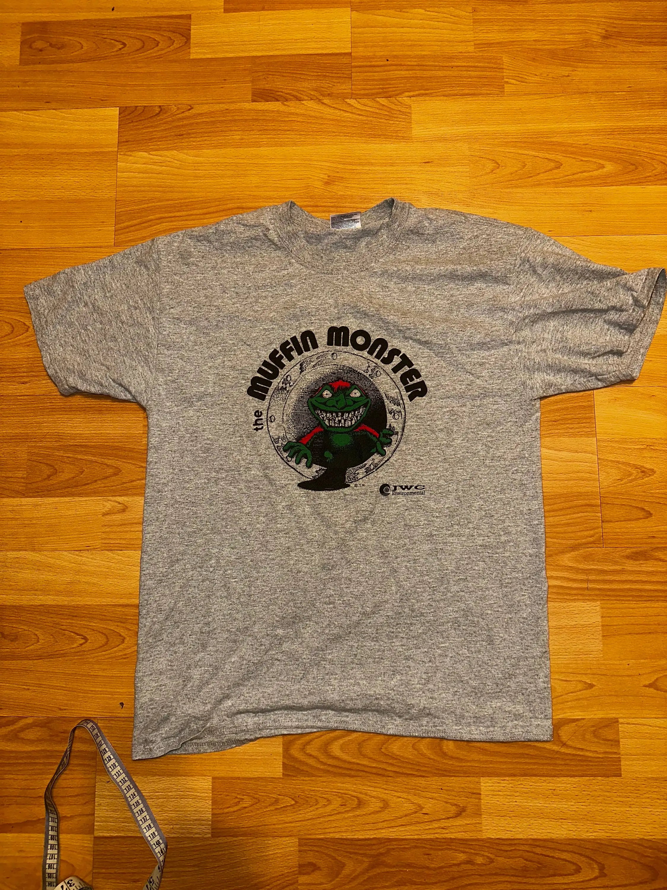 Vintage Muffin Mons…