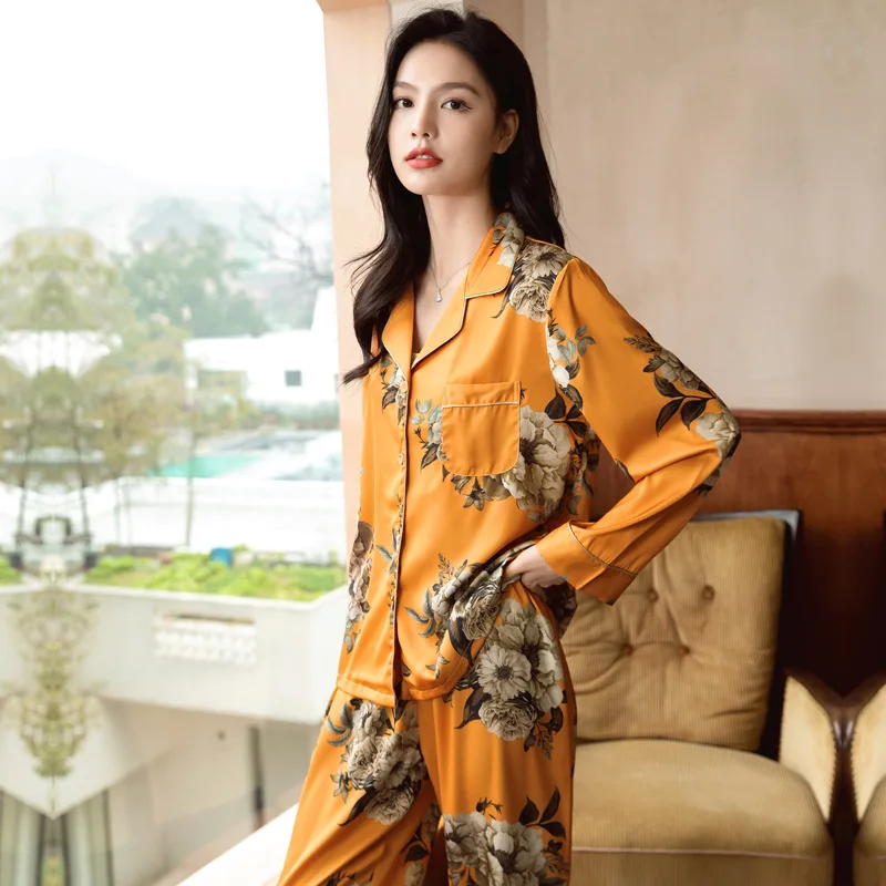 2026 New Ice Silk Thin Casual Women Pajamas Long Sleeve Set Women's Homewear 3