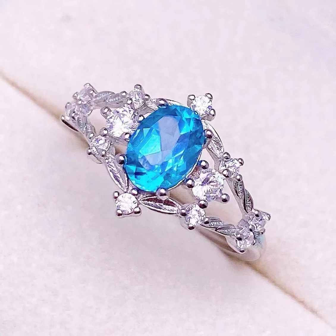 

Premium Jewelry: Natural Topaz ladies rings, Stunning Fire Color, 5x7mm Main Stone, S925 Silver Setting, Exquisite Craftsmanship