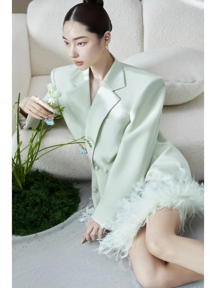 Green Ostrich Feather Suit 202 - Ethnic Fashion Magazine 评论和价格