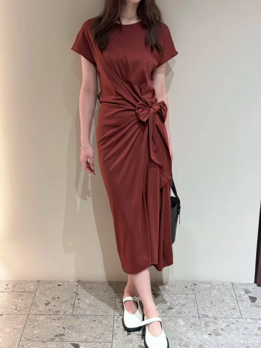 Tapis été nouveauté femmes portefeuille t-shirt Dr rouge taille haute a-ligne jupe ort Sve rond Ne une seule pièce