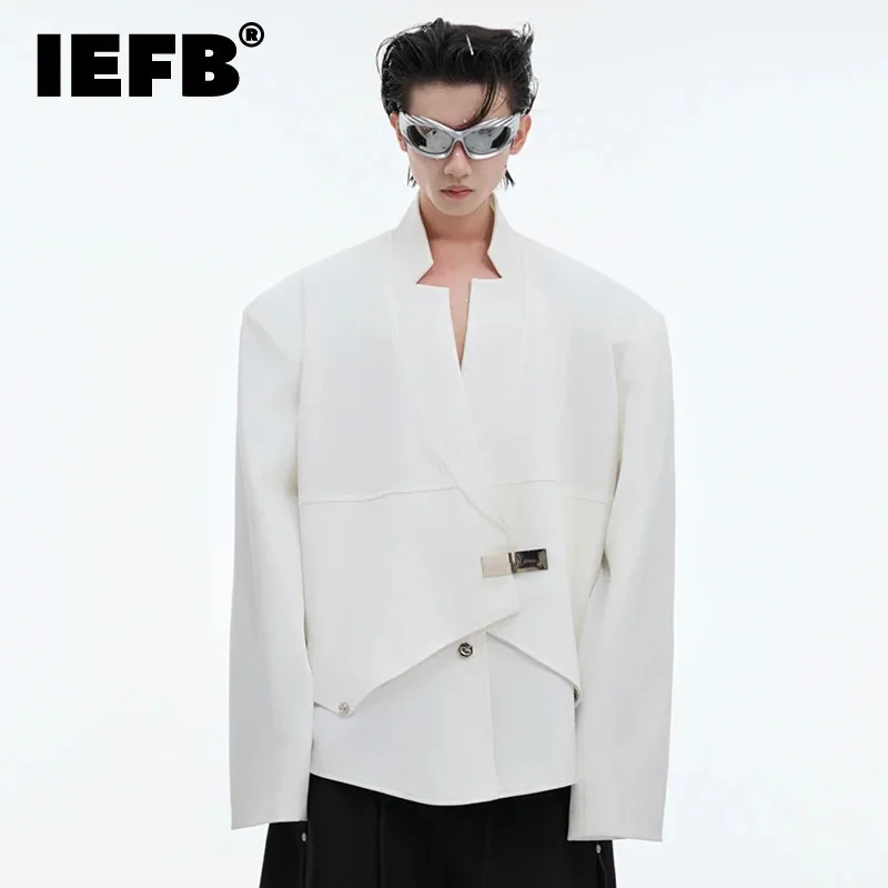 IEFB Autumn New Niche Design Men's Suit Jacket Metal Buckle Blazers Solid Color Long Sleeve Decoration Male Tops 2024 24E2113