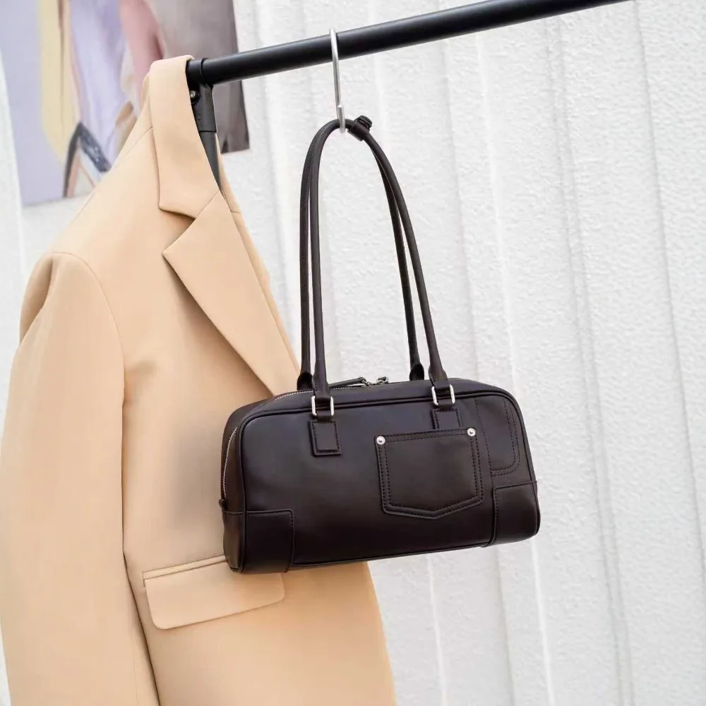 2026 New Women's Simple Commuter Shoulder Versatile Handbag Fashion Pillow TextureUnique Slack Casual Fashion Practical Elegance