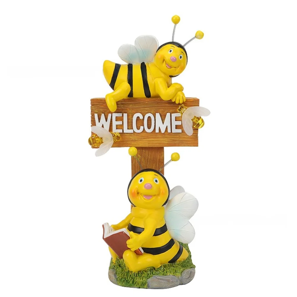 Resin Bee Welcome Sign for Garden for Patio Decor for solar Powered for sculpture with Built-in Light for Evening Ambiance
