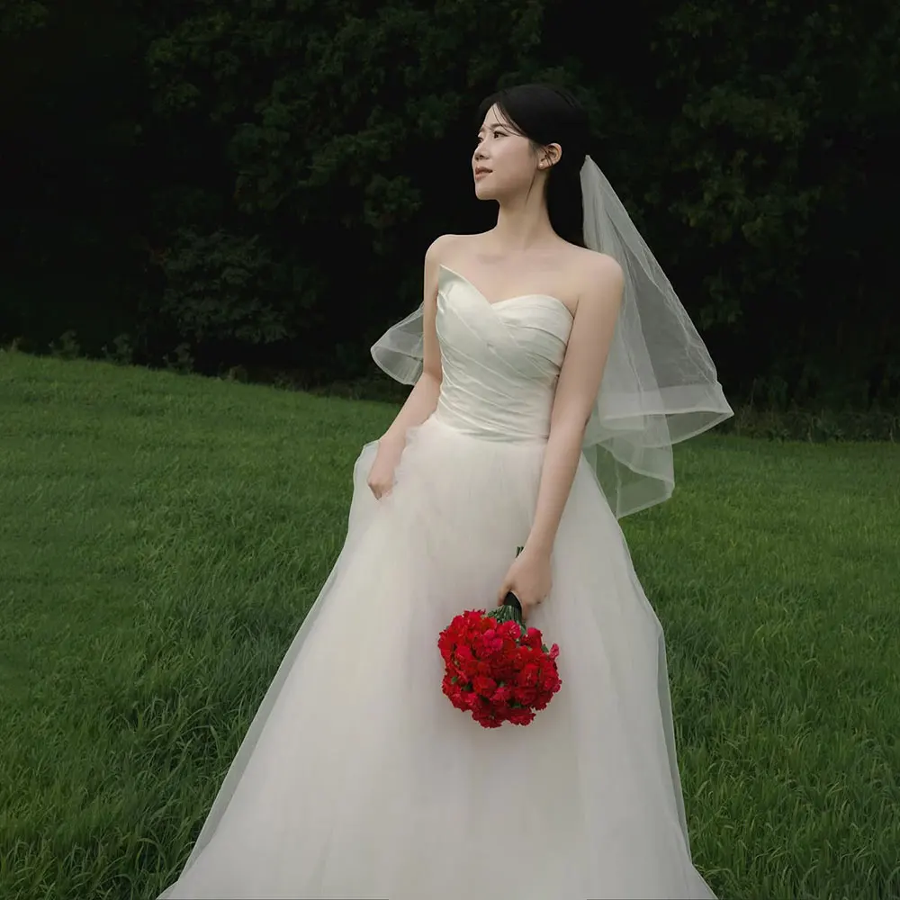 화려한 공주 한국 연인 웨딩 드레스 라인 새틴과 튤 댄스 파티 드레스 민소매 웨딩 파티 드레스 맞춤형