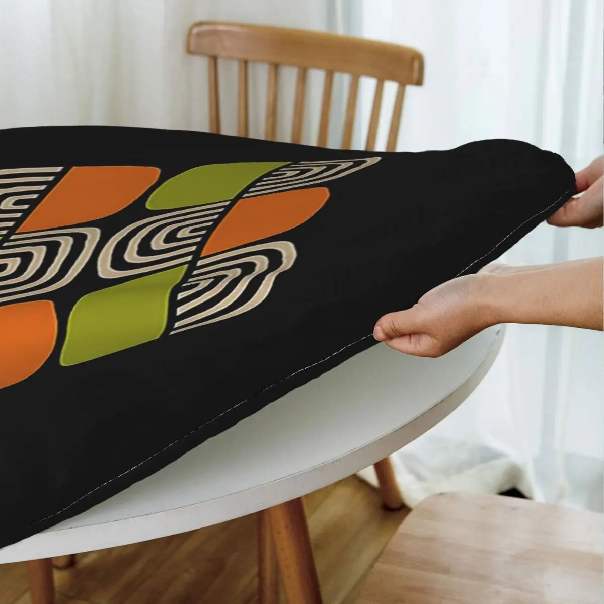 Half Concentric Circle Pattern Black Orange Green And Beig Round Tablecloth Table Cloth for Kitchen Events Dining Table Cover