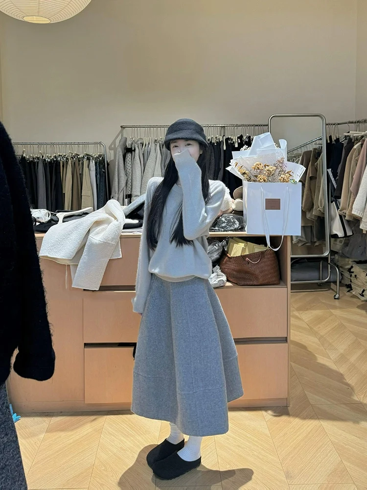 

Комплект XZY: вязаный топ больших размеров в корейском стиле с пуговицами и свободная юбка А-силуэта с высокой талией для женщин, зимний повседневный комплект