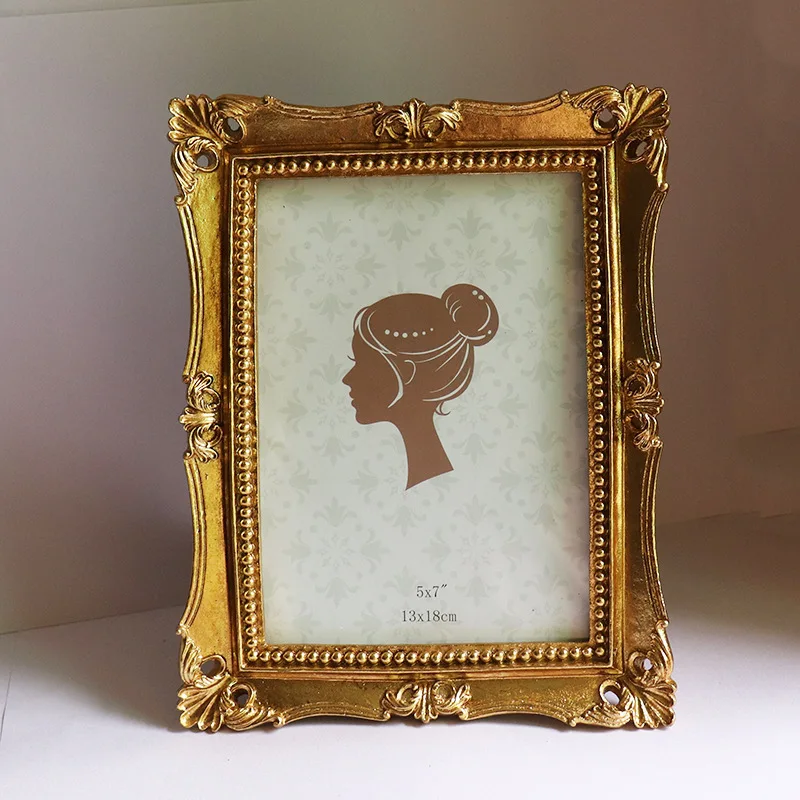 

French Medieval Mutihome Room Decoration Photo Frame Gold Hollow Carved Resin Photo Frame Living Room Photo Frame Decoration