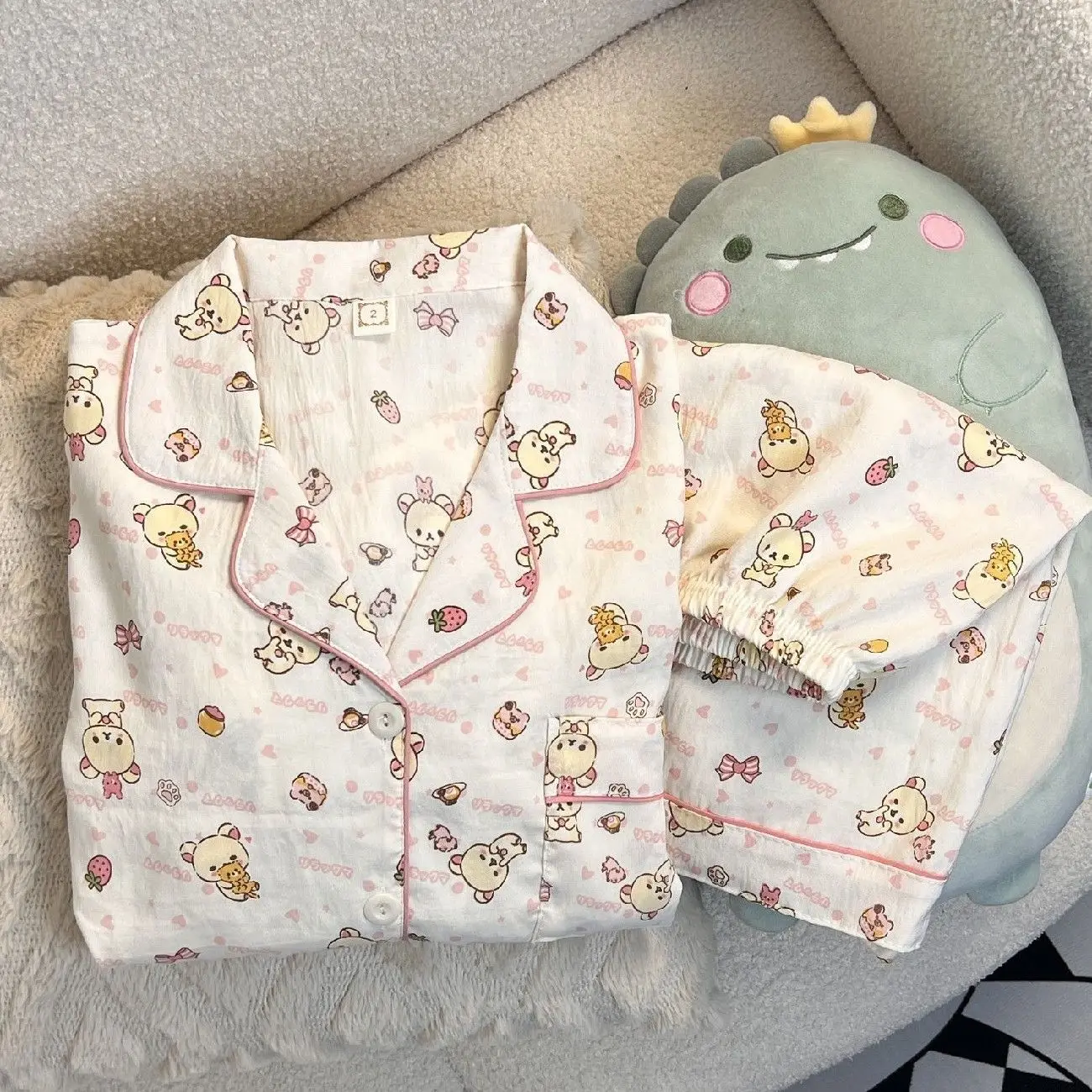 

Cartoon Three Piece Set Pants Short Sleeves Kawaii Rilakkuma Pajamas Women's Summer Short Sleeves Shorts Student Home Suit Set