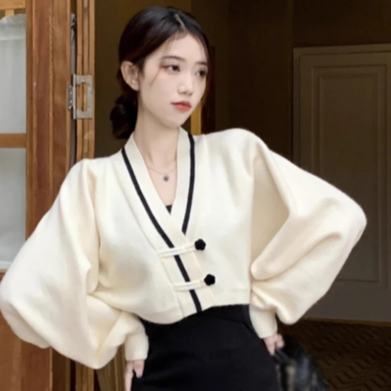 Women's Short Coat Knitted Long Sleeves Short Sweater Cardigan Chinese Style Contrast Colors Korean Version V Neck