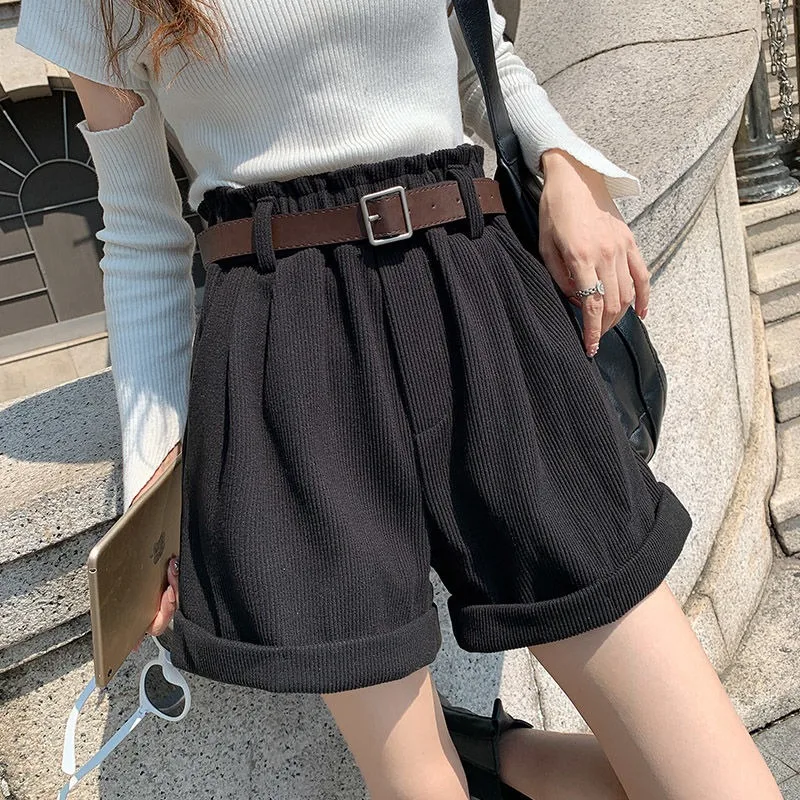 Pantaloncini di velluto a coste Donna A-line a vita alta Elegante stile coreano allentato Casual All-match Vintage Giovane donna Gamba larga Donna Chic Ins