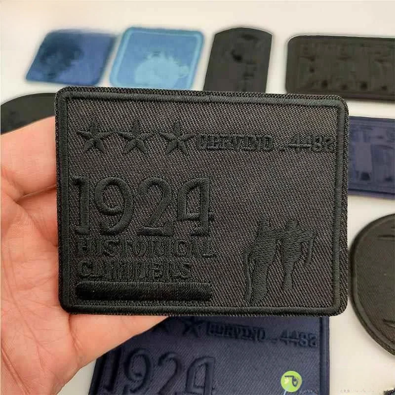 

Bla Letter Embroidered Iron-On Patch for Clothes Pants Coats Hole Repair Geometric Pattern DIY Sewing Accories