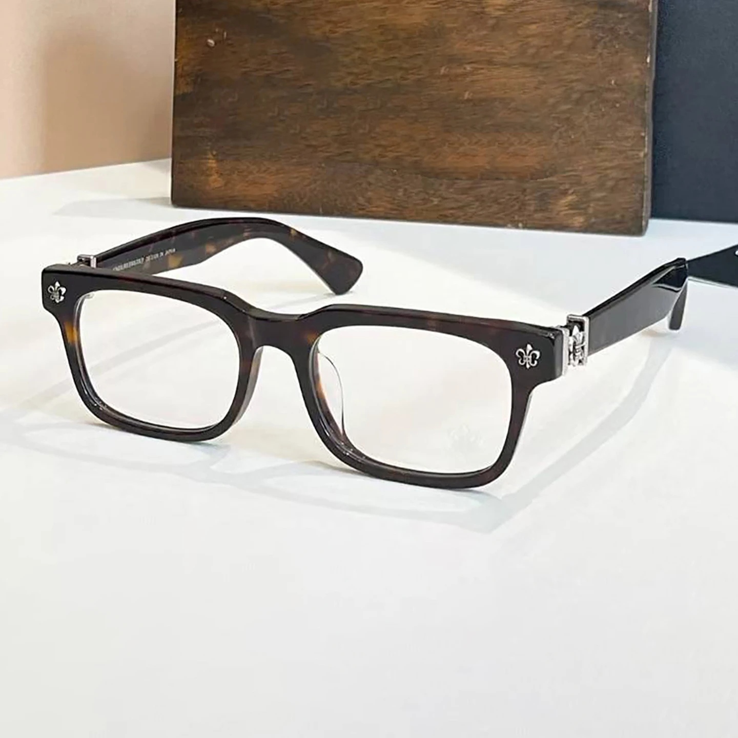occhiali-retro-con-montatura-completa-in-resina-anti-luce-blu-unisex-per-miopia-in-materiale-nero-con-prescrizione-per-uomini-e-donne