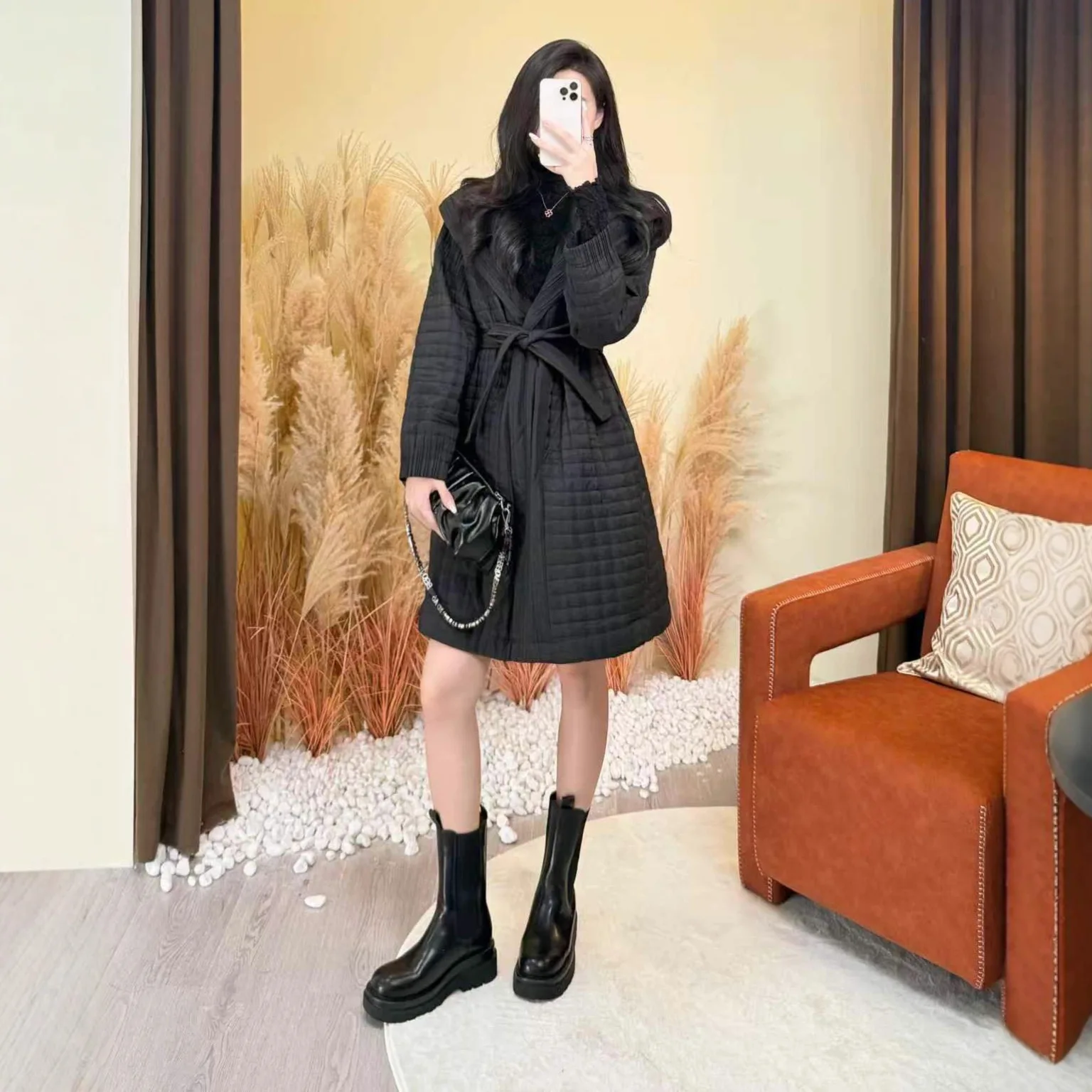 Miyake Chaqueta de algodón plisada temporada Otoño/Invierno 2025 para mujer, moda de longitud media para mujer, Chaqueta de algodón cálida con capucha plisada