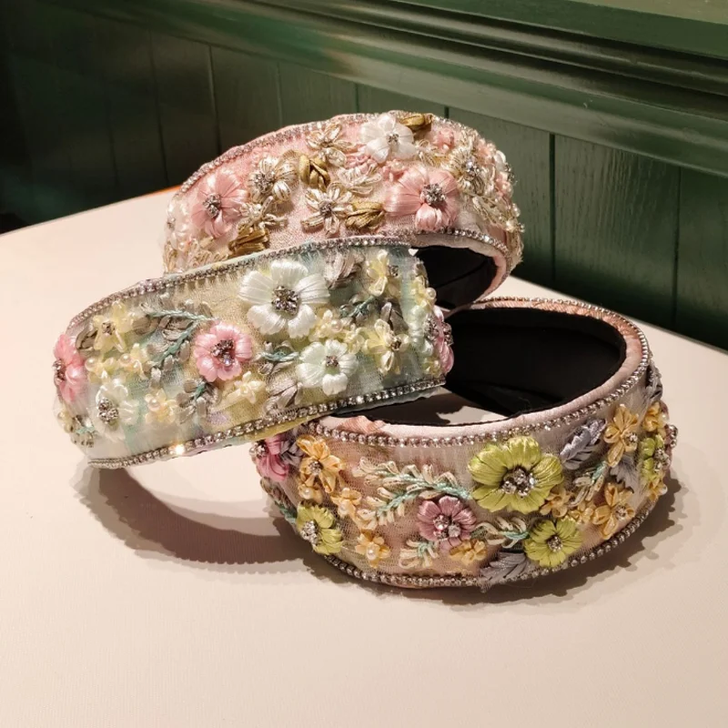 

Новые аксессуары для волос: широкие повязки на голову из тюля с цветочным узором, универсальные заколки для волос, ретро-повязки для путешествий, обручи для волос для женщин