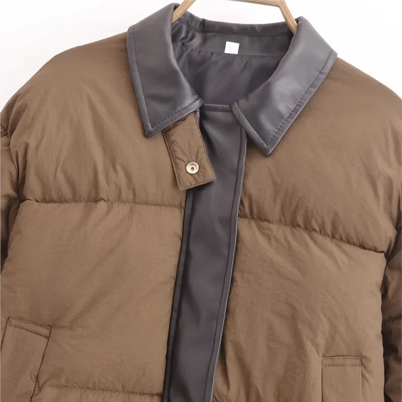 เสื้อโค้ทผ้าฝ้ายบุหนานุ่มสไตล์เรโทรสีสันตัดกันสำหรับผู้หญิง ฤดูใบไม้ร่วง/ฤดูหนาว 2025 ให้ความอบอุ่น สวมใส่สบายๆ