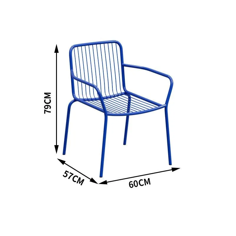 Outdoor leisure table and chair combination Industrial style milk shop sitting area Open-air outdoor cafe with