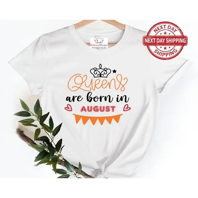 

Футболка на день рождения Queens Are Born in August для жены, подруги, дочки, годовщины