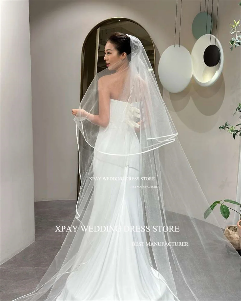 Xpay elegante Satin Meerjungfrau Korea Brautkleider ärmellose rücken freie Brautkleid Fotos schießen offen zurück Korsett Brautkleid