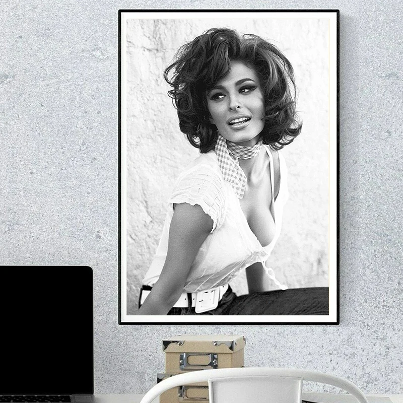 Attractive Italian Film Star Sophia Loren Poster Black and White Canvas Painting Wall Art Print Picture for Room Home Decor Gift