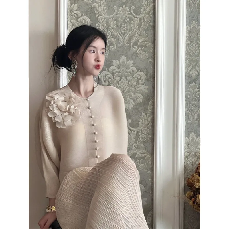 

Комплект плиссированных брюк Miyake: рубашка на одной пуговице + однотонные свободные плиссированные брюки с широкими штанинами, 2 предмета, женский, летний, новинка 2026