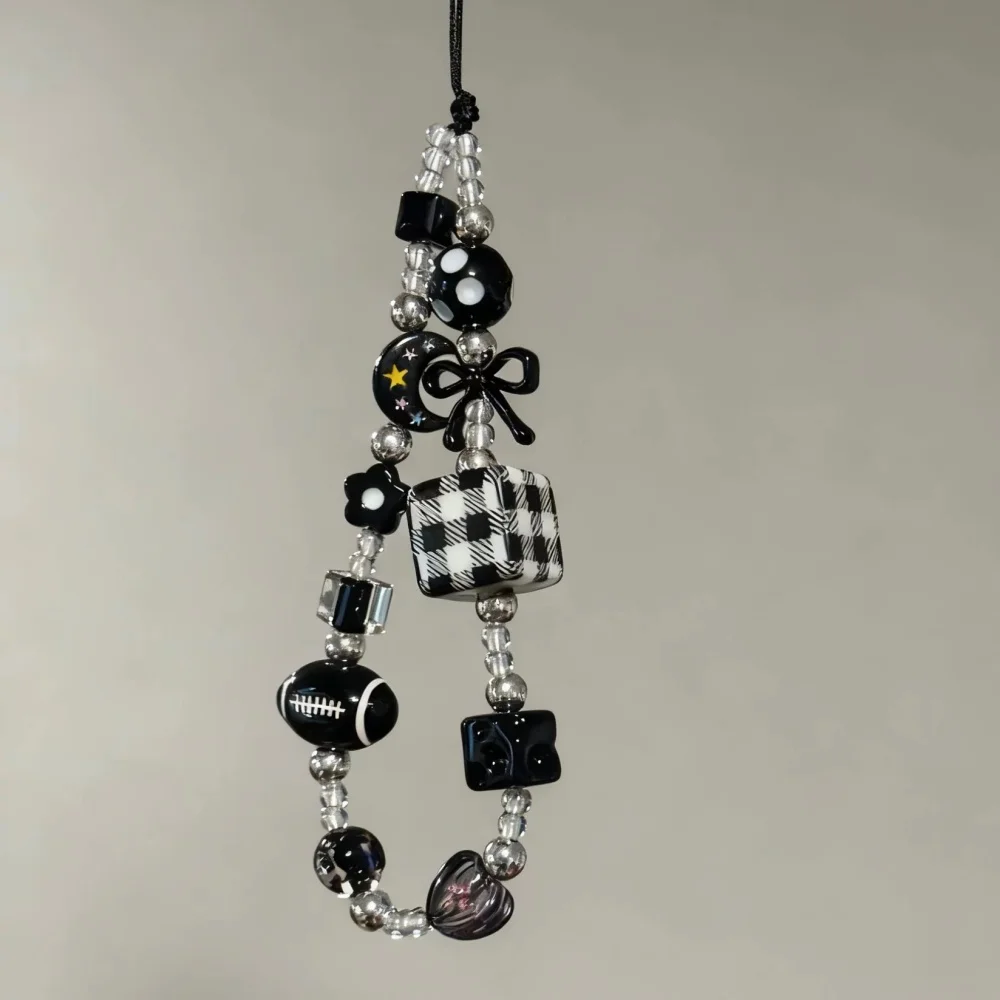 

[Lianwang] ins wind Korean black grid square football mobile phone chain beaded pendant mobile phone bracelet ccd pendant camera