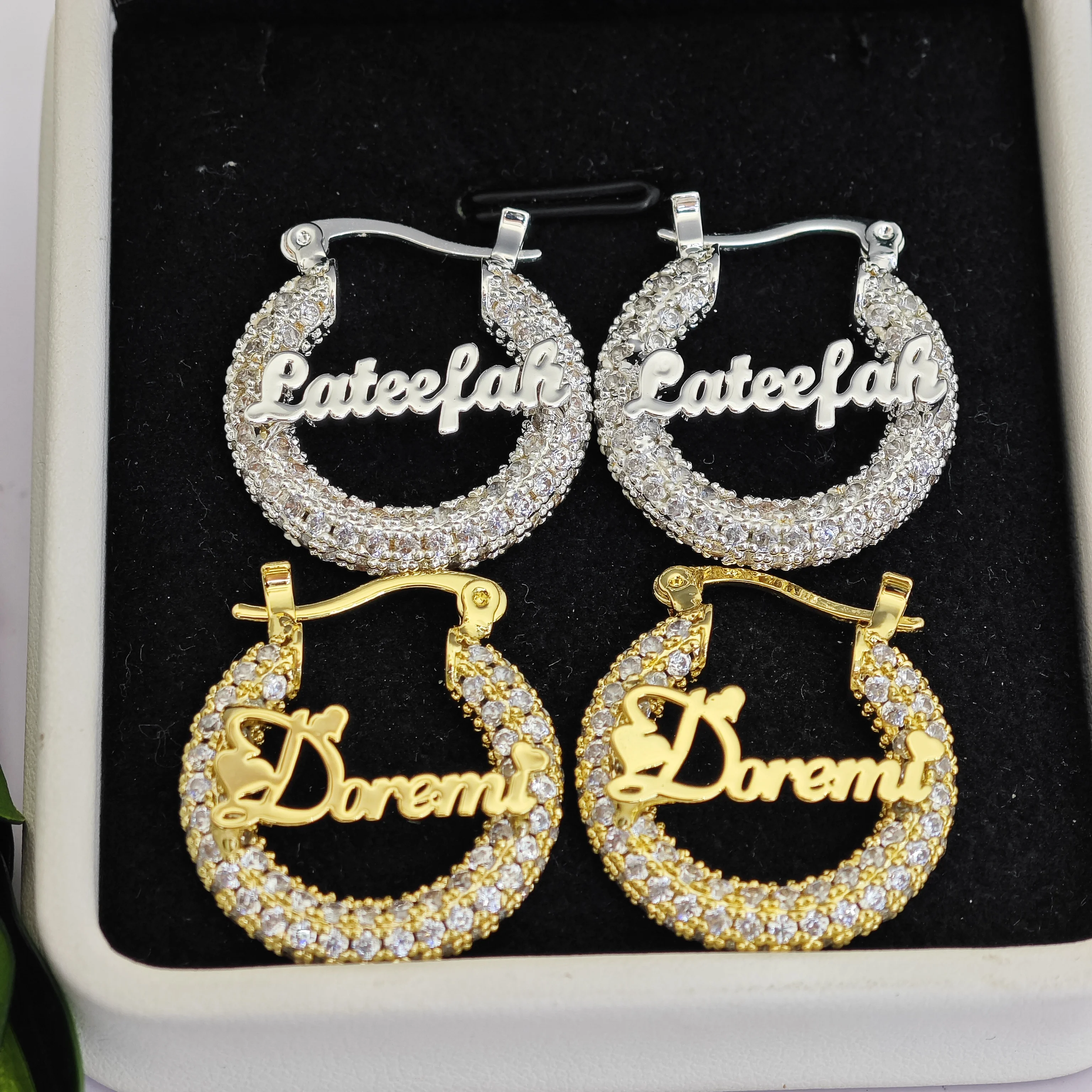 Pendientes de aro Lateefah de 22CM con circonita y diamantes, pendientes personalizados con nombre en inglés